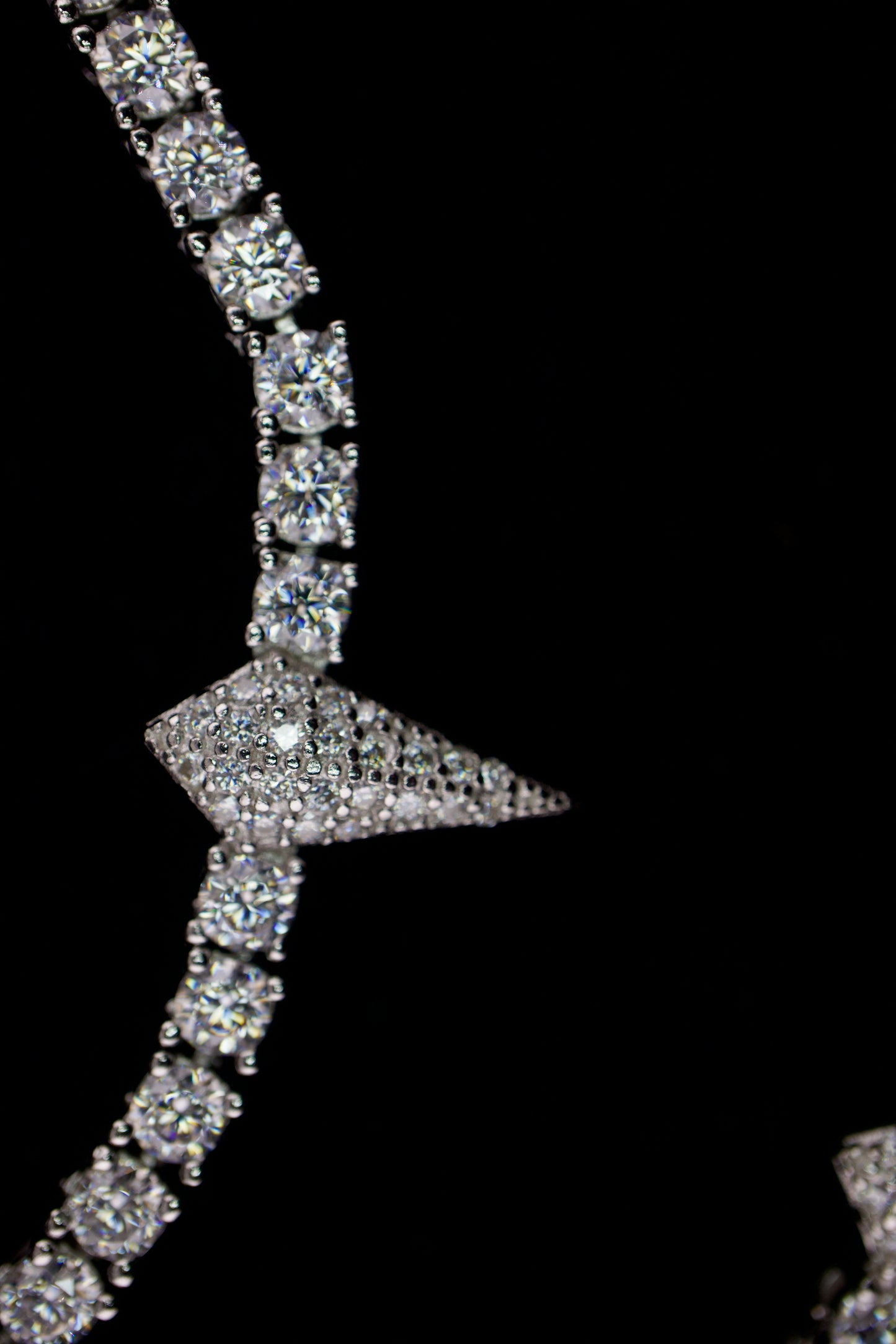 925 Silver 3mm Spike Tennis Chain with Moissanite